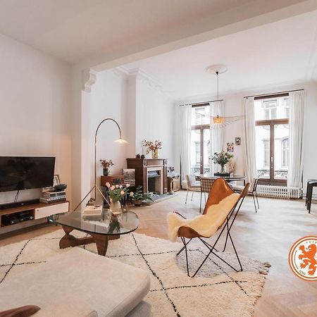 Traditional Chic, High Ceilings' Apt Aircos And Garage Antwerpen Exterior foto