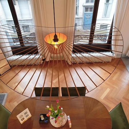 Traditional Chic, High Ceilings' Apt Aircos And Garage Antwerpen Exterior foto