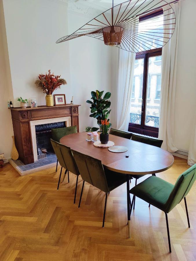 Traditional Chic, High Ceilings' Apt Aircos And Garage Antwerpen Exterior foto